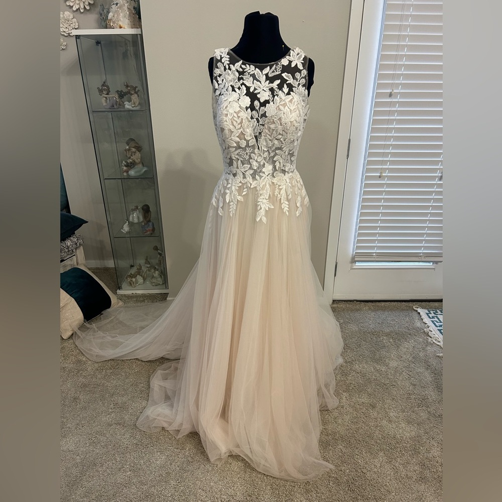 Allure Bridal Gown “Anniston “  ivory/champagne